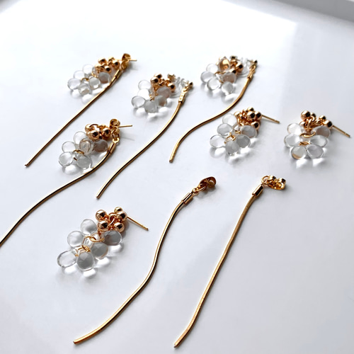 クリア×gold・:*】光纏う透明感*˖✧2wayピアス/樹脂イヤリング ピアス