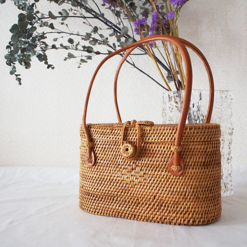 アタ籠　インドネシア　バリ島 直径15cm)アタ雑貨 バリ島 フタ付 収納かご 小物入れ 丸型バスケット