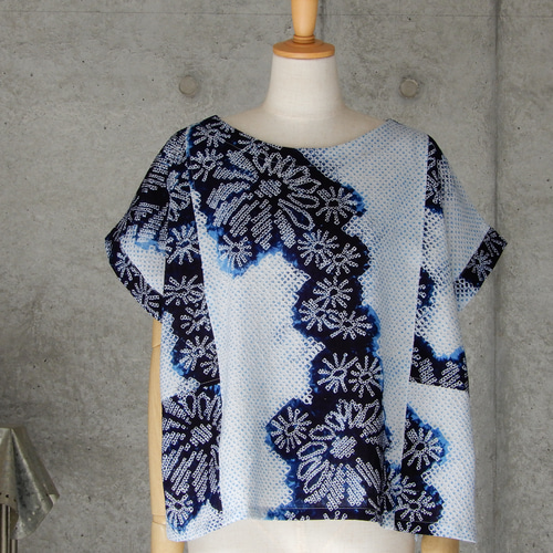 着物リメイク 有松絞りのTブラウス/ フリーサイズ Tシャツ