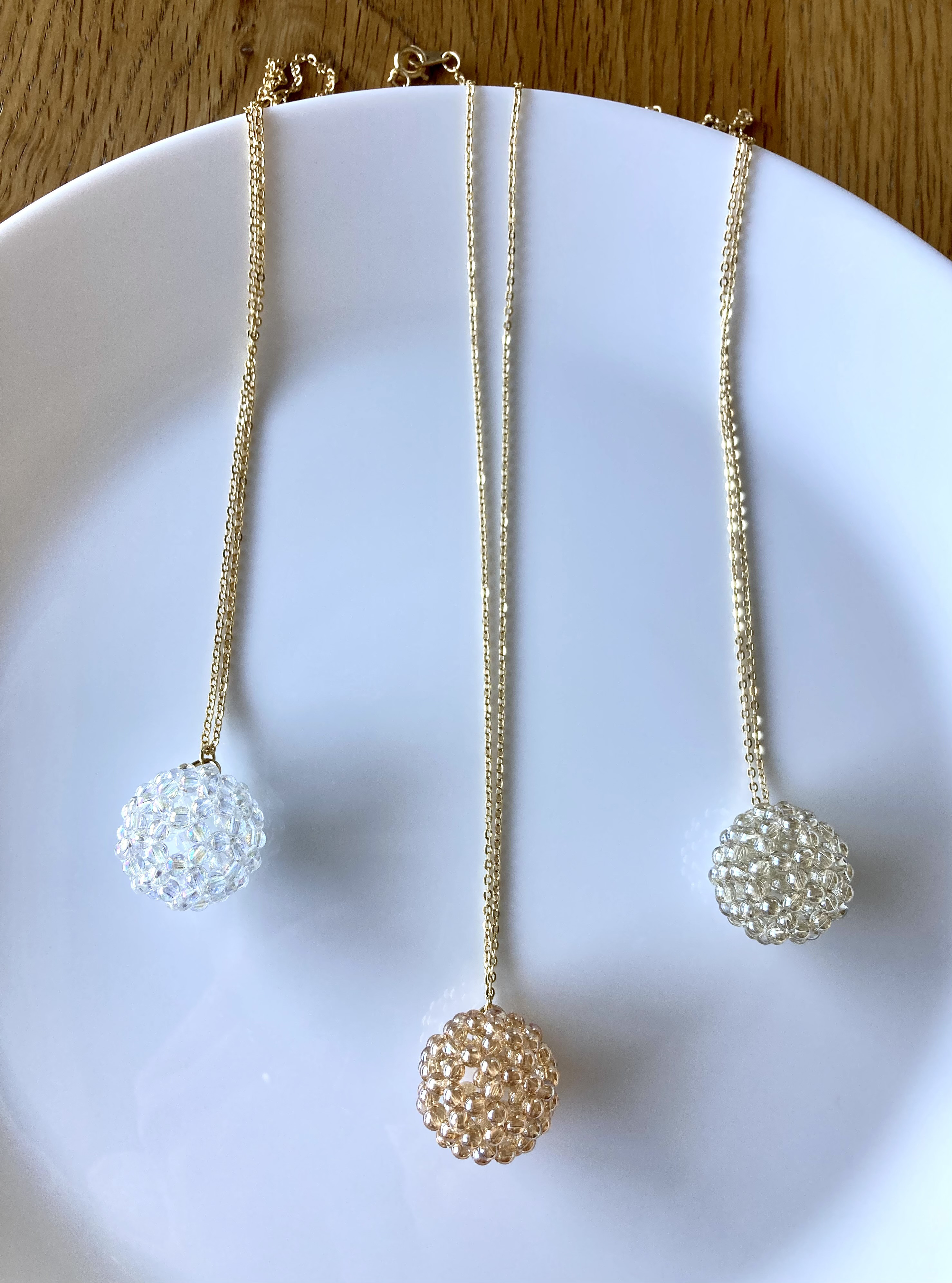 フラーレンのネックレス（40cm/45cm） シャンパンオーラクリスタル