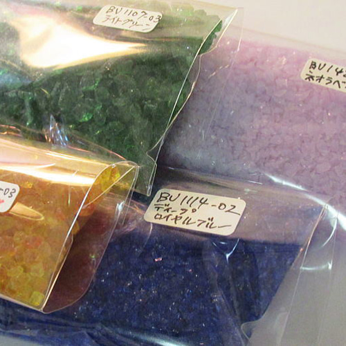 ブルズアイ フュージング用板ガラス240 クリア 他端材いろいろ