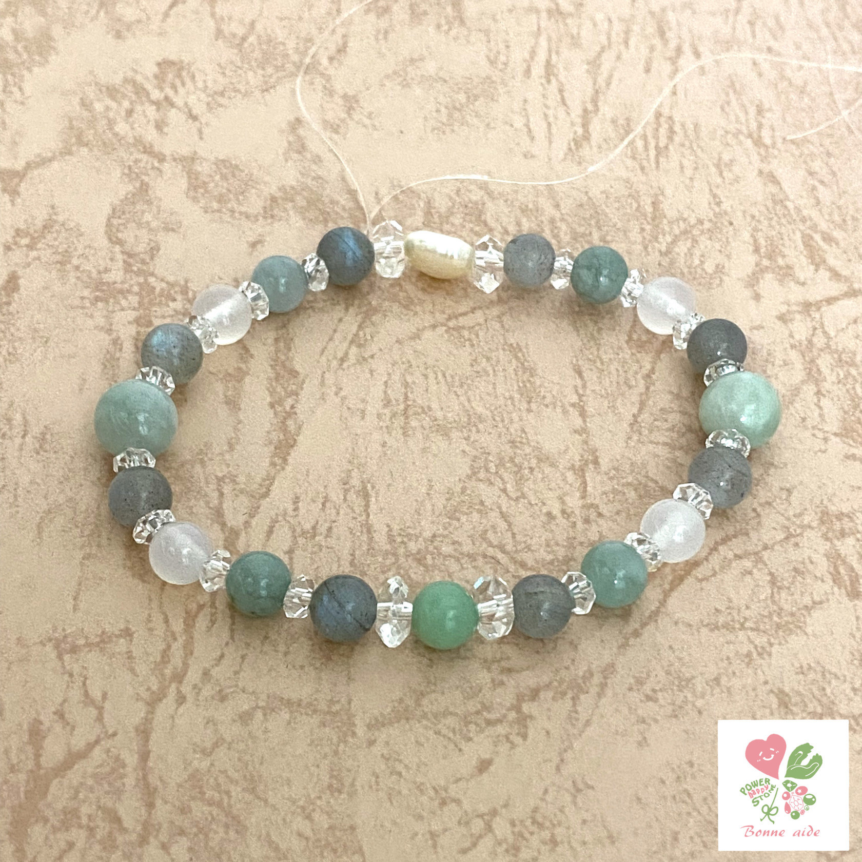 エメラルド・翡翠・パール・ホワイトアゲート・ラブラドライト・翡翠・水晶　アクセサリー　ブレスレット