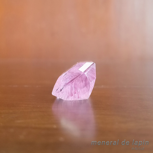 ルチルクンツァイト　ルース　25.2カラット 