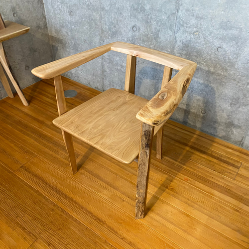 木っ端チェアー N-tree作