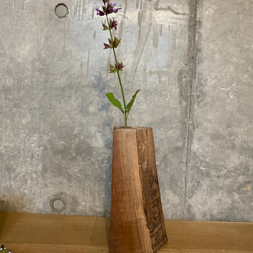 flowervase#3＿ミズナラの端材から生まれた一輪挿し 一輪挿し・花瓶