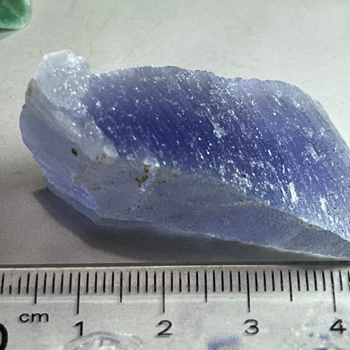 古代の海からの贈り物✨ フランス産 ブルー ハライト 岩塩 原石