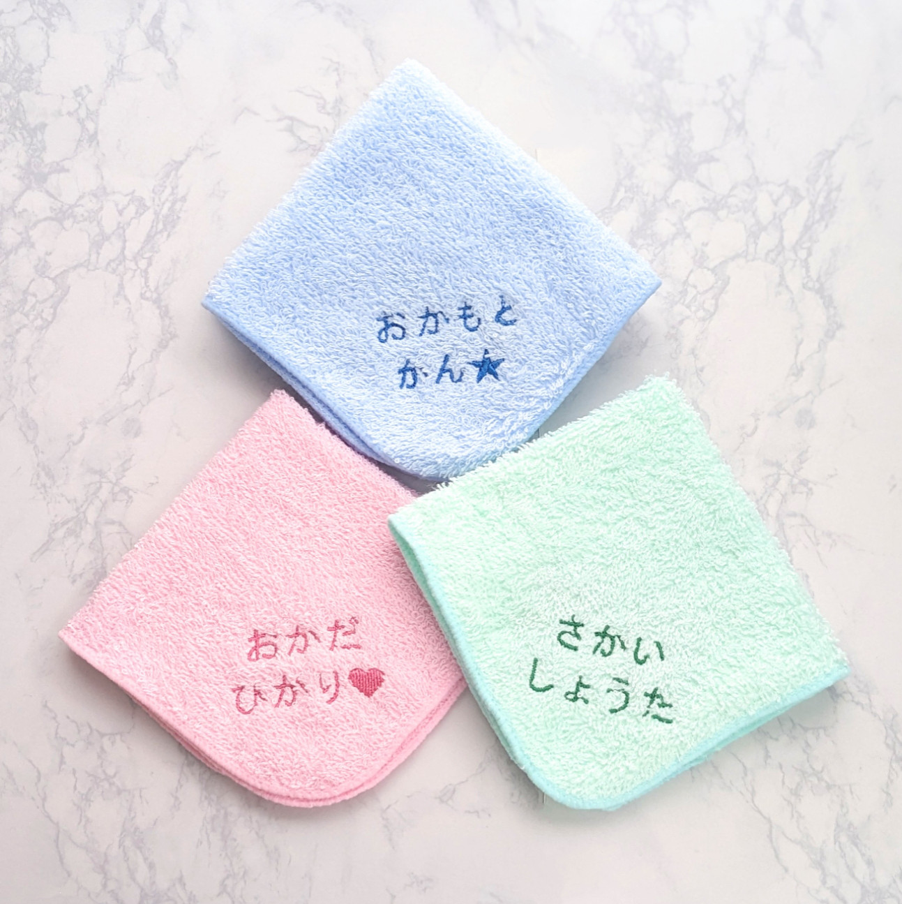 ミニ刺繍ハンカチ