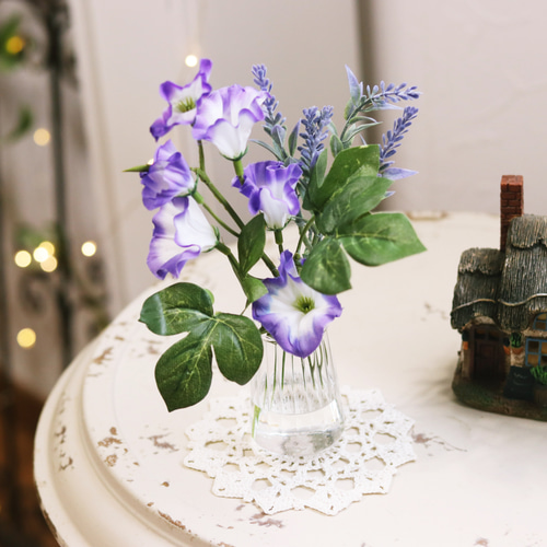 ラベンダーの花瓶 油絵 F3 ラベンダーの花瓶 油絵 F3 d7ca2927a46a8e89f358a4fa92d66e