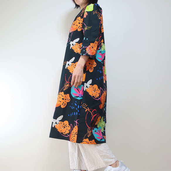 大人気!!【HOBBS】夏にぴったり♪トロピカル柄ワンピース トロピカルな大柄が夏っぽい❣️ボトルネックワンピース（フリー