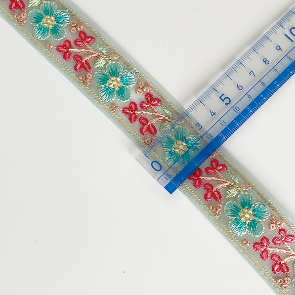 [ 248 ] 黄緑 花柄 桜 幅:3cm インド刺繍 リボン 5枚目の画像