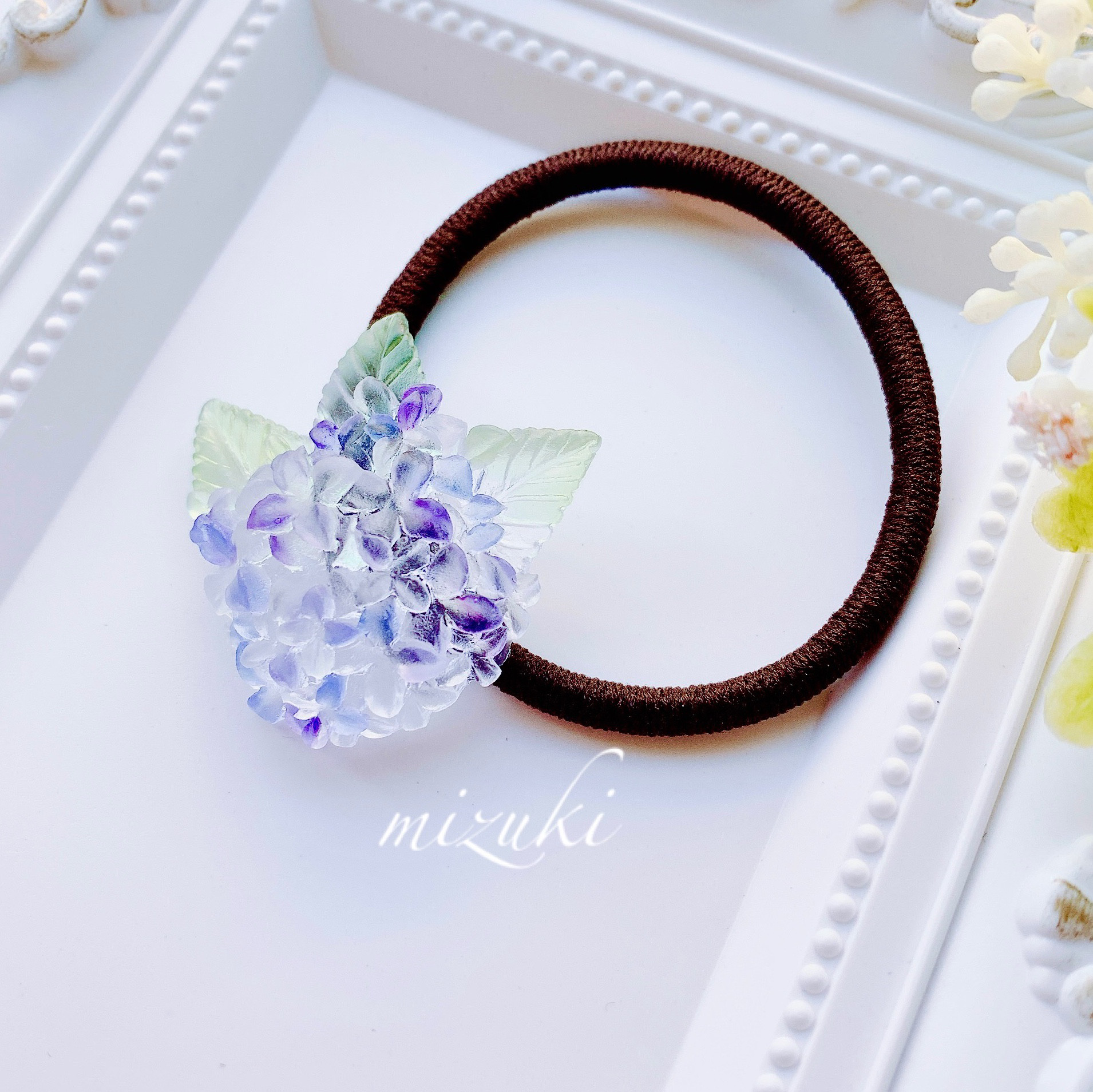 【707】ハンドメイド　レジン　ヘアゴム　ポニーフック 707】ハンドメイド レジン ヘアゴム ポニーフック 【公式通販】