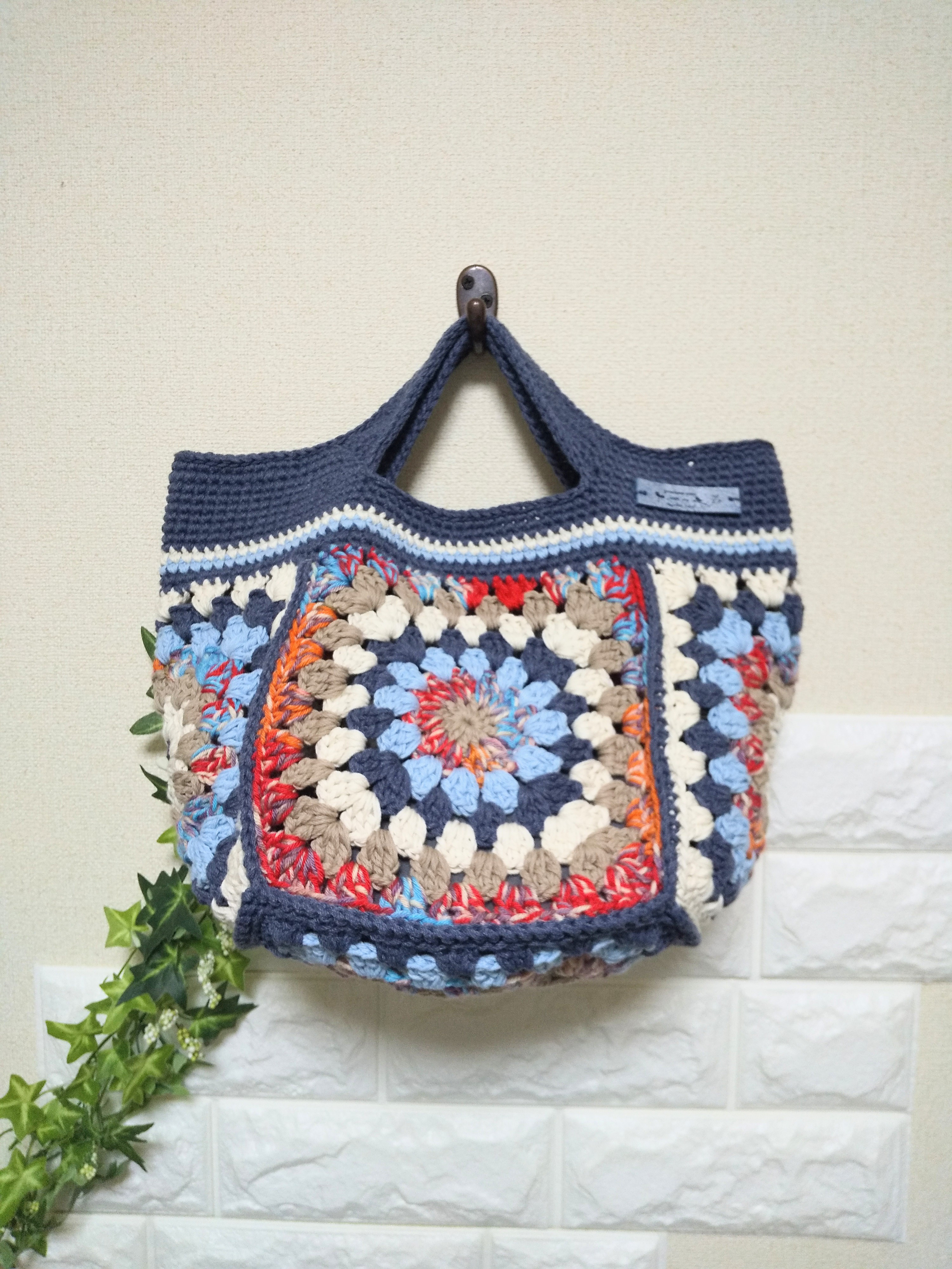 デニムリメイク*長財布*お財布バッグ*ハンドメイド*お花モチーフグラニースクエア