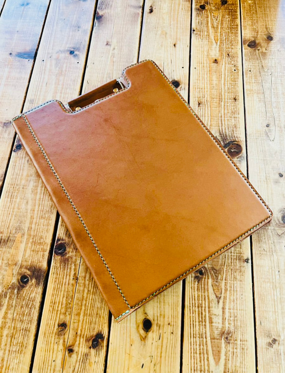 ハンドメイド 栃木レザー　イタリアンオイルレザー　セミオーダー　クリップファイル 総手縫い　 ファイル　バインダー　革 また ナチュラル 無料