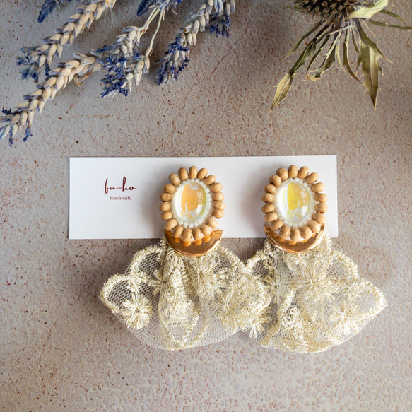 再販＊【2way】ビーズ刺繍♡オーロラカボションとウッドビーズ  