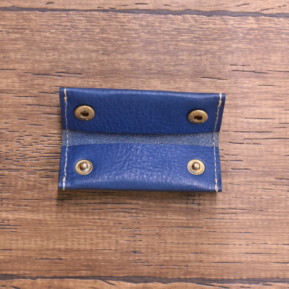 【1点限り】栃木レザー 手のひらに収まる ミニコインケース ブルー ミニ財布 2枚目の画像