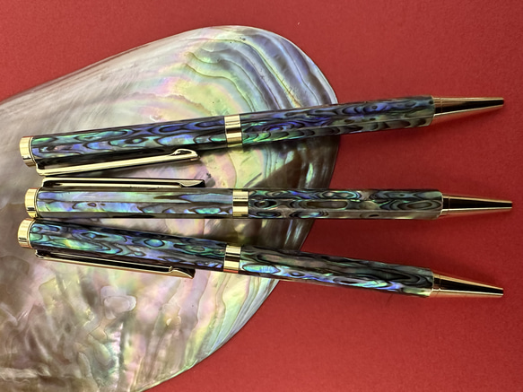 ボールペン　天然貝殻　アワビ貝　パールシェル　白蝶貝殻　黒蝶貝殻手作り　数量限定 4枚目の画像