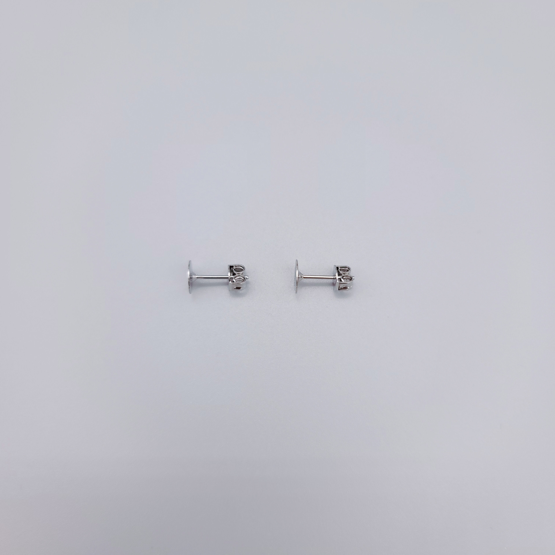 【pierce/earring】クールな丸ピアス/イヤリング[ワインレッド][オートクチュール刺繍]