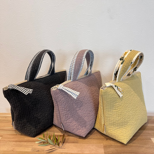 洗える保温保冷お弁当バッグ・くすみピンク×チュールレースヌビ風オリジナルキルト Amazon｜Exgox ランチバッグ 保冷 保温 ピンク 無地 お弁当袋