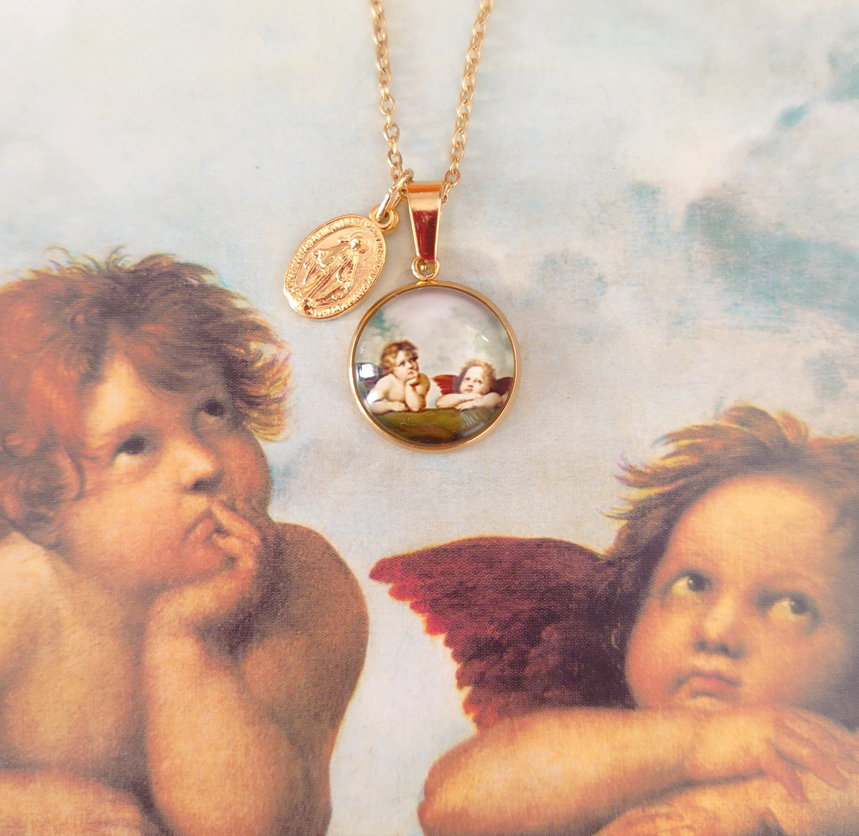 ラファエロの天使　メダイ　ゴールド　　アンクレット　ネックレス