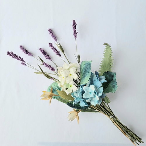 ラベンダーとアジサイとベルフラワーのスワッグ、ブーケ 正絹布