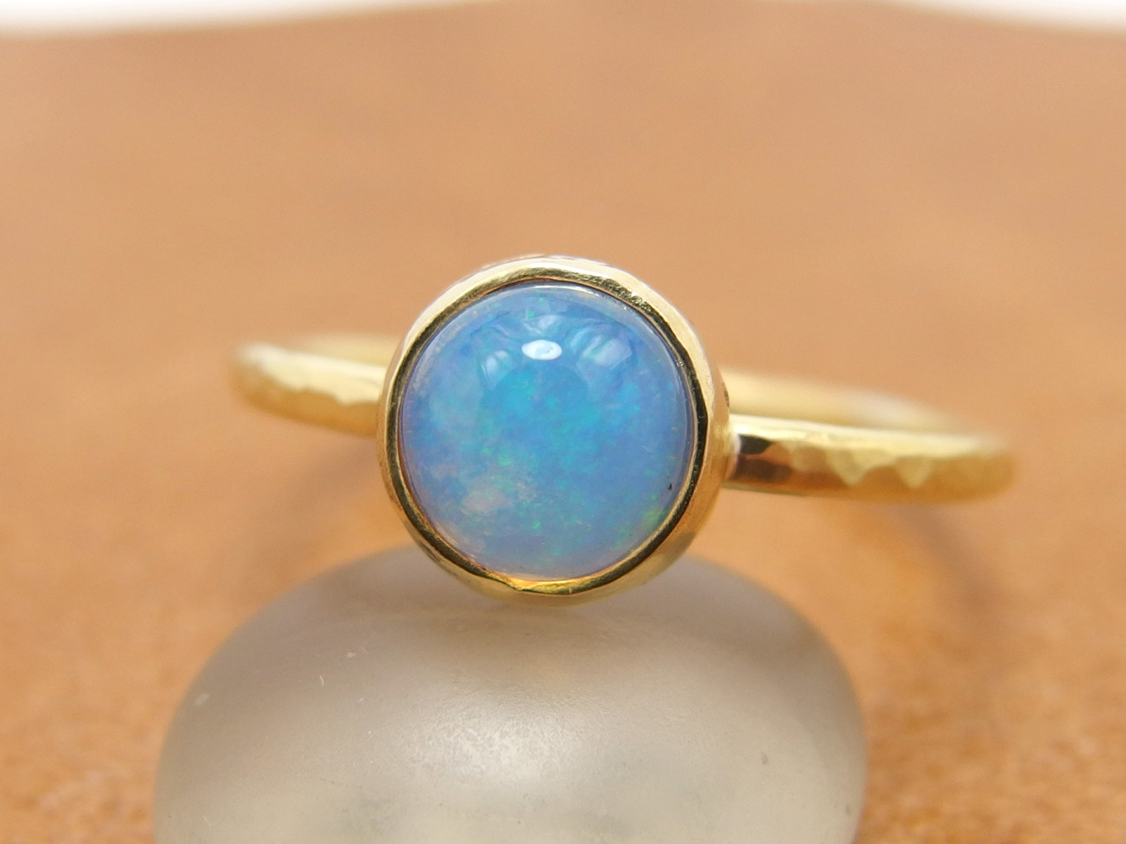 オパール真鍮リング17号 【brass】天然石　オパールリング　小粒　天然石リング　アクセサリー　シンプルリング