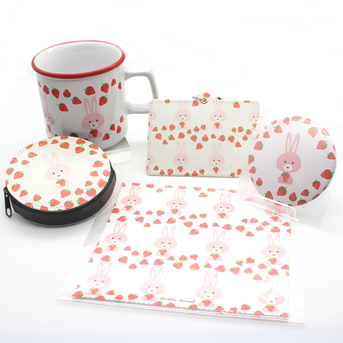 うさぎといちごパスケース ブランド/リトルアニマル キャラクター