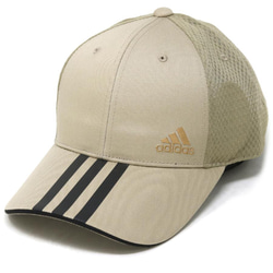 数量限定 並行輸入品 adidasサマーキャップ （サンドカラー） 1枚目の画像