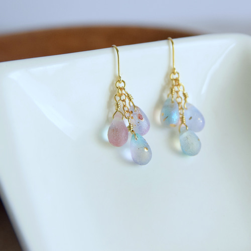 チェコガラスビーズ3粒ピアス、イヤリング ミックスカラー ピアス