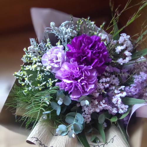 かすみ草 パステル レインボー ミニブーケ⭐︎ ドライフラワー M かすみ草 パステル レインボー ミニブーケ⭐︎ ドライフラワー M
