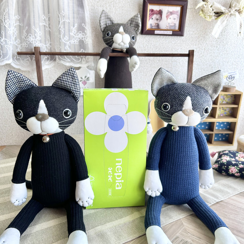 エプロンスカートのハチワレねこちゃん❗️( 茶 色)】靴下