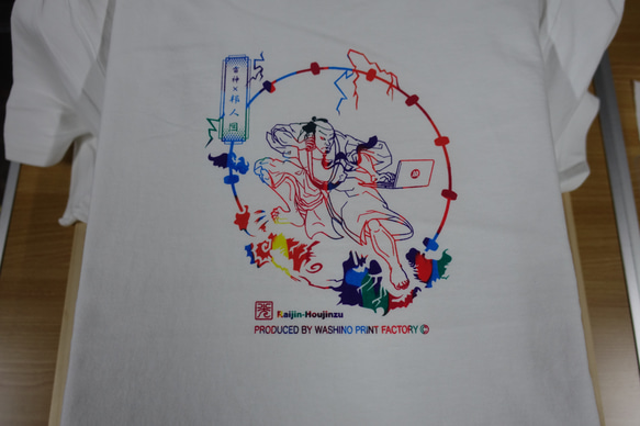 手捺染オリジナルTシャツ（雷神×邦人図） 5枚目の画像