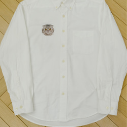 スコティッシュフォールド刺繍 on 無印良品定番シャツ｜猫シャツ・ネコシャツ・ねこシャツ 2枚目の画像
