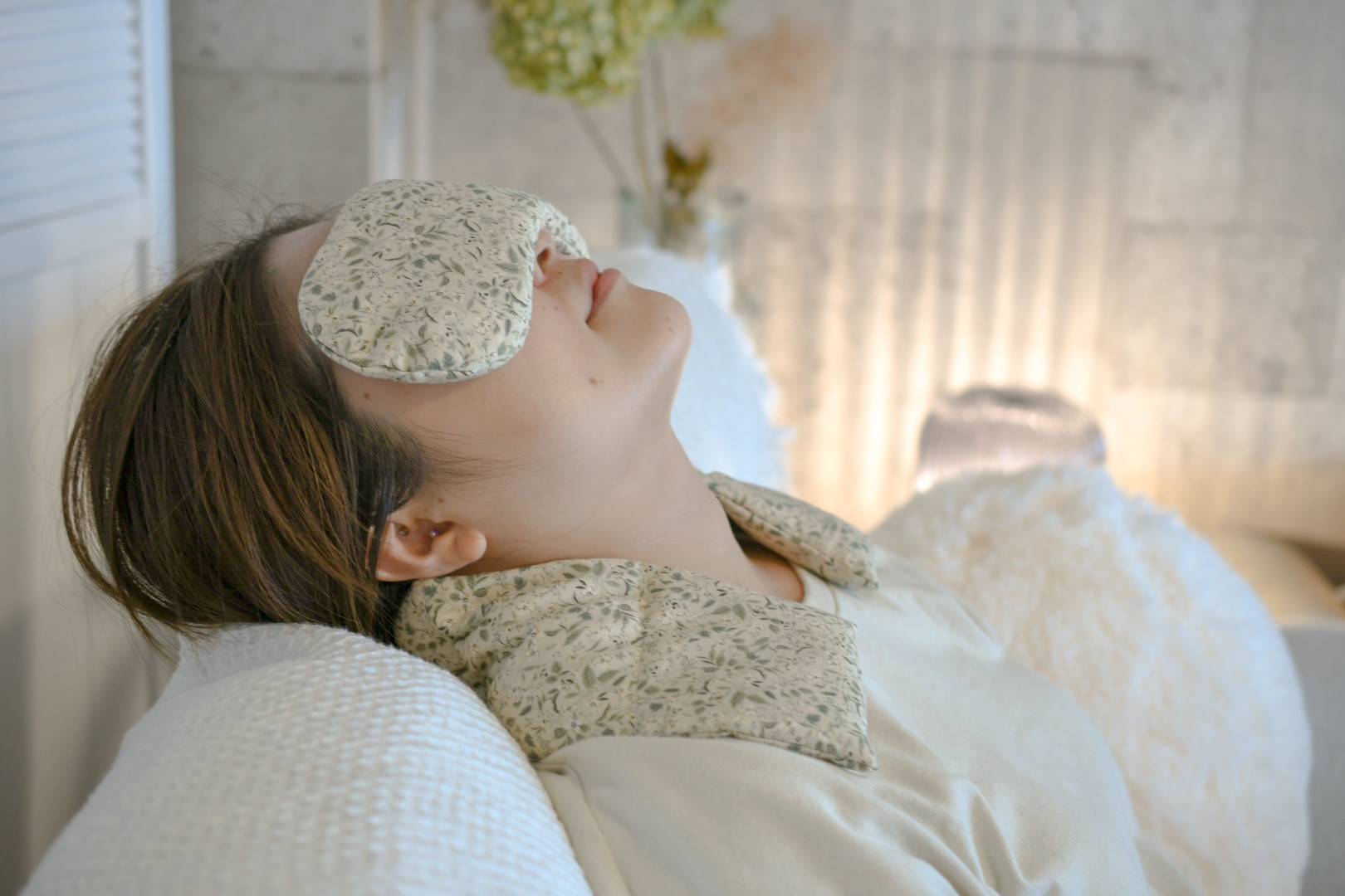 玄米カイロ 3点セット／国産玄米と有機ハーブ使用［ショルダー＆アイピロー&ラウンド］冬ギフトに 6,715円