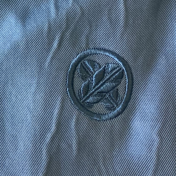 【インディゴ藍染】アスコットタイ風スカーフ シルク100％綾16匁家紋刺繍入り アスコットタイ風スカーフ