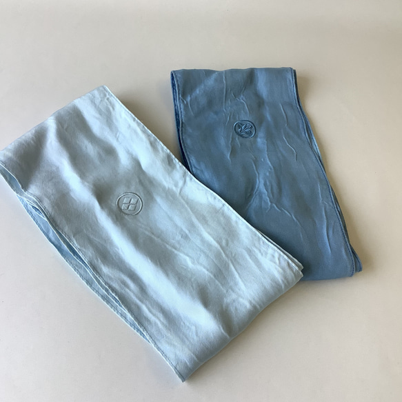 【インディゴ藍染】アスコットタイ風スカーフ シルク100％綾16匁家紋刺繍入り 6枚目の画像