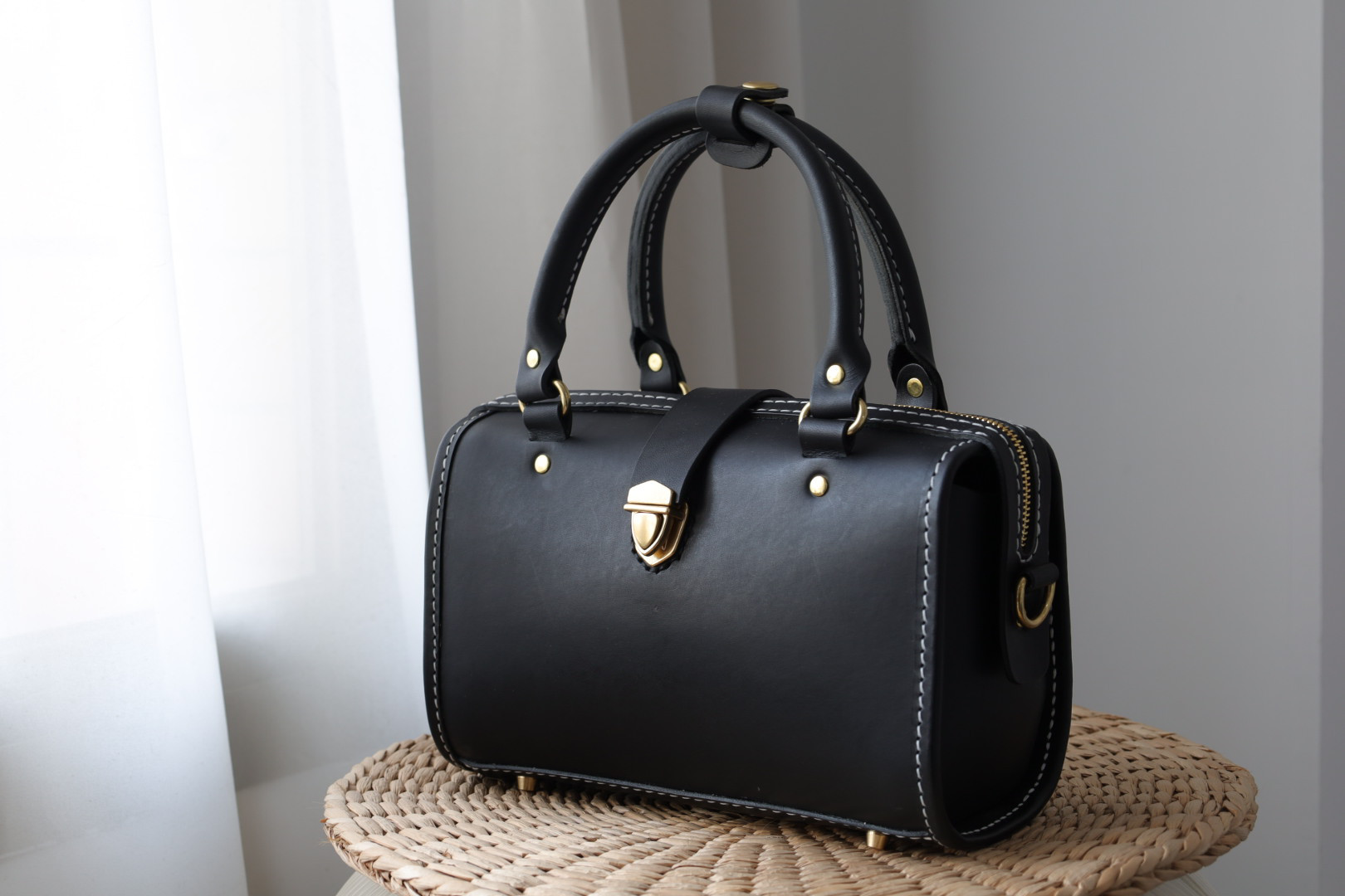 新作 本革手作りの二本手ファスナーボストンミニバッグバッグ