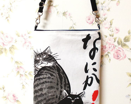 和柄福ねこ 日本のことわざ 招き猫ポシェット サコッシュ 海老で