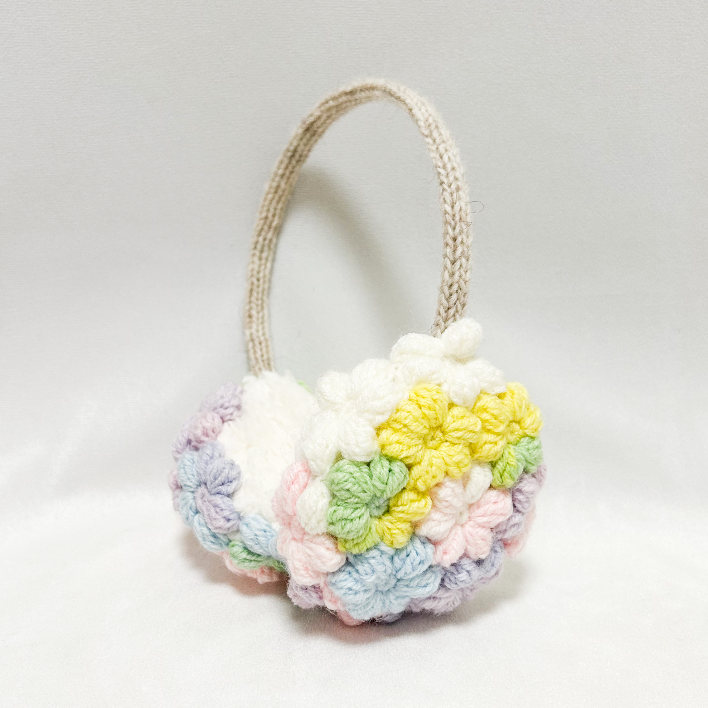 イヤーマフ　Bloom Knit 花モチーフイヤーマフ［Sugar Pastel／シュガーパステル］手編み 冬小物 防寒