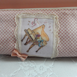 ヨーロピアンピアノ可愛い布のペンケース 2枚目の画像