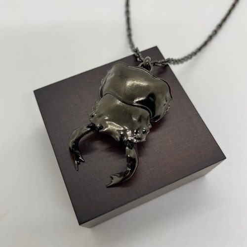 タランドゥスオオツヤクワガタ:BLACK(ペンダントトップ)シルバー タランドゥスオオツヤクワガタ:BLACK(ペンダントトップ)シルバー