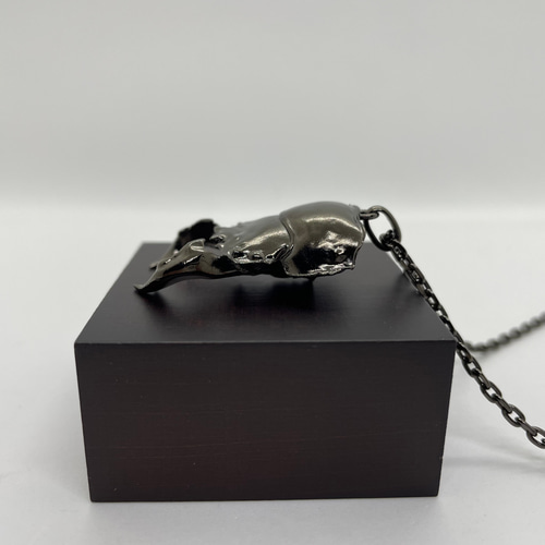 タランドゥスオオツヤクワガタ:BLACK(ペンダントトップ)シルバー タランドゥスオオツヤクワガタ:BLACK(ペンダントトップ)シルバー