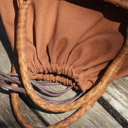 籠 山葡萄 かご バッグ 乱れ編 巾着と中布付き 再入荷人気商品 高級 山葡萄 かごバッグ 着物 籠バッグ 15枚目の画像