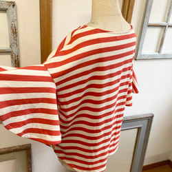フレア袖が可愛い❤️ボーダー柄フレア袖のトップス　赤ベージュ（サイズフリー L〜 L L） 7枚目の画像