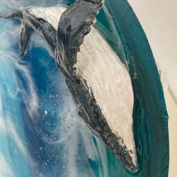 丸い海のクジラのアートパネル 6枚目の画像