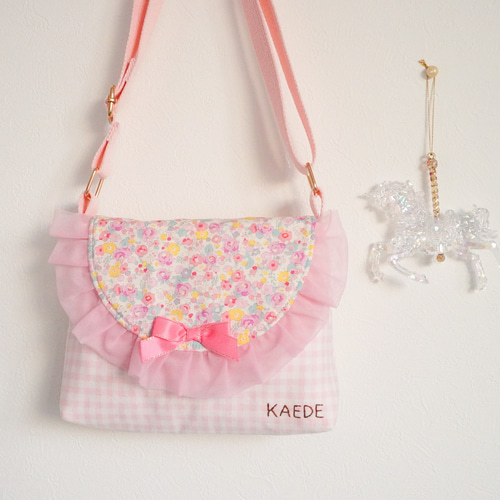 名入れ♡花柄キッズポシェット（ピンク）♡通園バッグ♡ふた付き