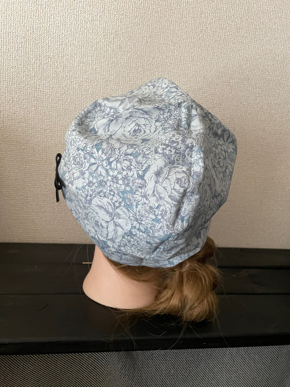 C-29❤︎ブルーのお花柄❤︎医療用帽子　ケア帽子　可愛い帽子 5枚目の画像