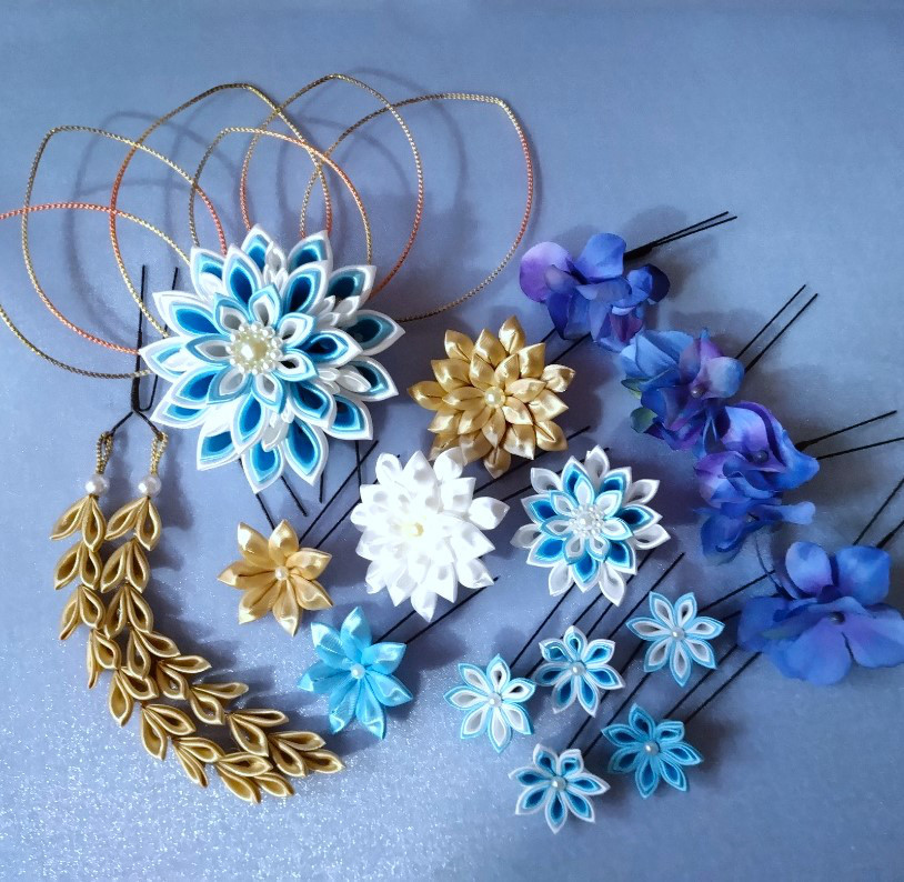 洋風つまみ細工＊髪飾り・ヘッドドレス【水色と白と金】豪華セット　下がり、水引風飾り付き・成人式・結婚式等 6,304円