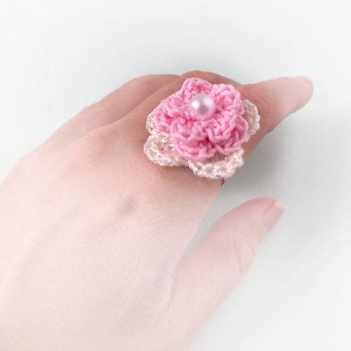 サイズ調整可】プチプラ♡コットン100％ お花の指輪 かぎ針