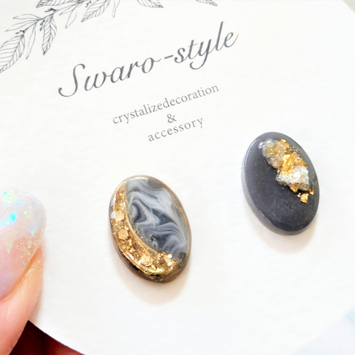 オーバル型ネイル風マーブル大人色レジンピアス＊グレー