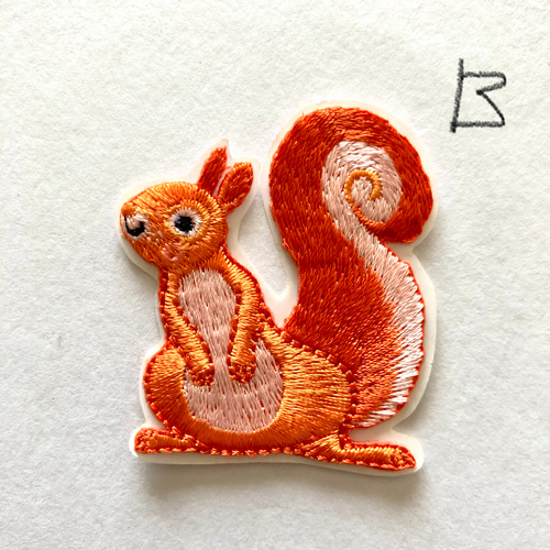 刺繍アイロンワッペン リス ワッペン・アップリケ w_moon 通販